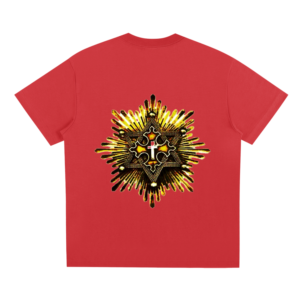 RED CONQUERING TEE.